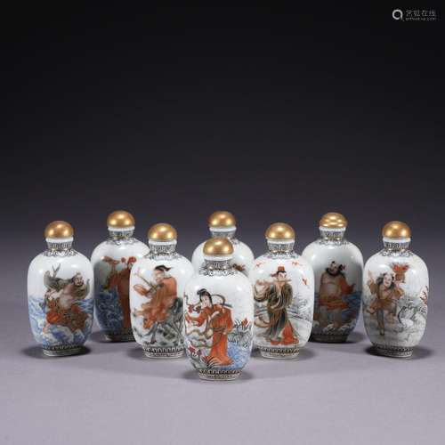 A set of enamel 'figure' snuff bottle