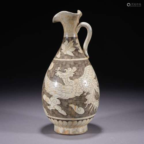 A Ci zhou kiln 'dragon and phoenix' winepot