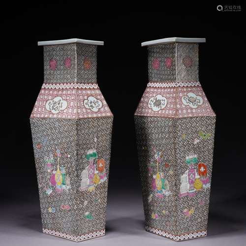 A pair of famille-rose 'floral' vase painting in gold