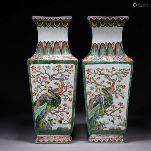 A pair of Wu cai 'floral and birds' vase