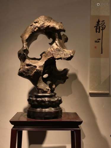 Taihu Stone 