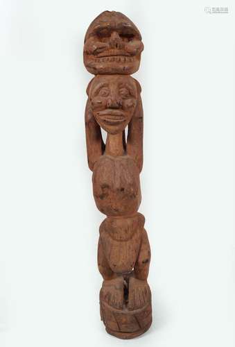 EARLY AFRICAN CARVED WOOD FIGURE