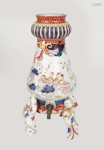 19TH-CENTURY JAPANESE IMARI URN