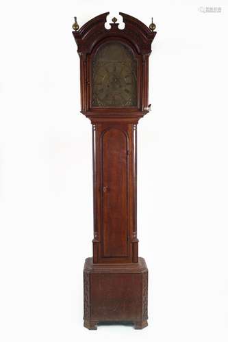 18TH-CENTURY OAK AND CROSSBANDED LONG CASE CLOCK