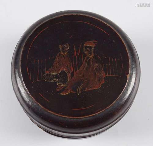 CHINESE QING LACQUERED BOX AND COVER