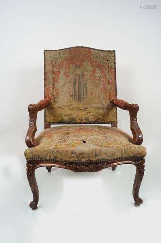 19TH-CENTURY WALNUT CEREMONIAL CHAIR