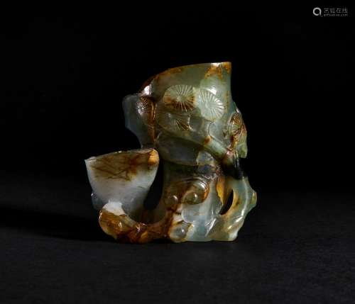 A CHINESE JADE BRUSH WASHER, QING DYNASTY (1644-1911)