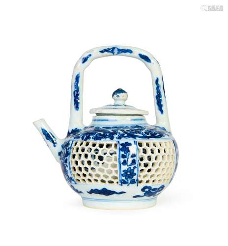 A CHINESE BLUE & WHITE RETICULED TEAPOT, KANGXI PERIOD (...