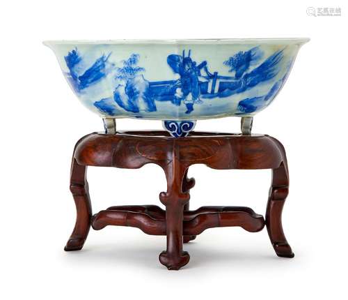 A CHINESE BLUE & WHITE JARDINERE, QING DYNASTY (1644-191...