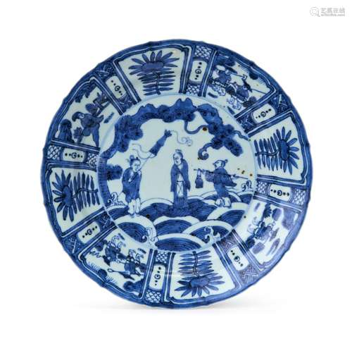 A CHINESE BLUE & WHITE DISH, PROBABLY MING DYNASTY (1368...