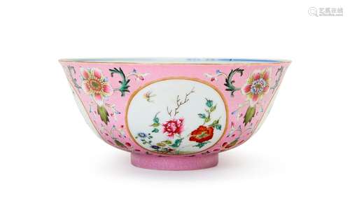 A CHINESE PINK GROUND FAMILLE ROSE MEDALLION BOWL, QIANLONG ...