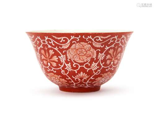 A CHINESE CORAL GROUND RED BOWL, QING DYNASTY (1644-1911)