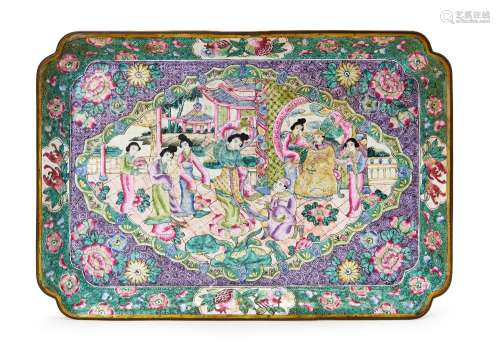 A LARGE CHINESE CANTON ENAMEL TRAY, 18TH/19TH CENTURY, QING ...