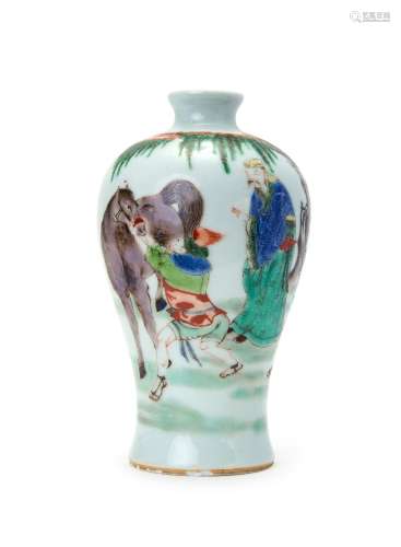 A CHINESE FIGURAL FAMILLE VERTE MEIPING VASE, QING DYNASTY (...