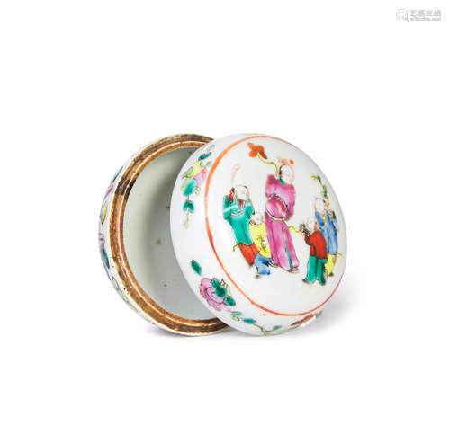 A CHINESE FAMILLE ROSE CIRCULAR BOX, QING DYNASTY (1644-1911...