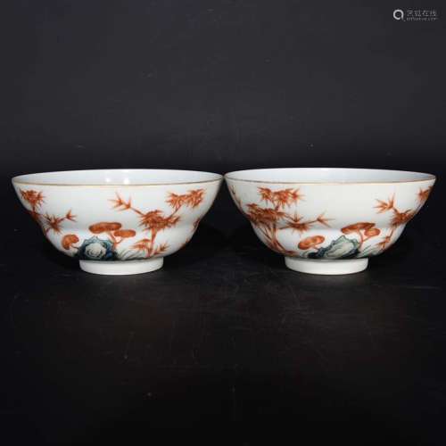 旧藏矾红石竹纹碗