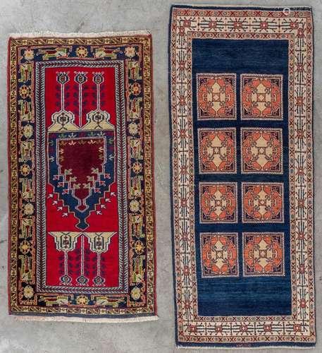 Two Oriental hand-made carpets, Luribaft & Kazak (D:79 x...