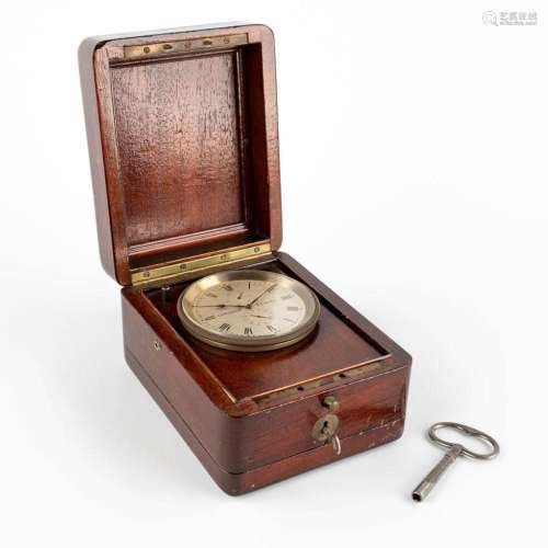 Zenith Chronometer, brass and mahogany. Circa 1900. (D:12 x ...