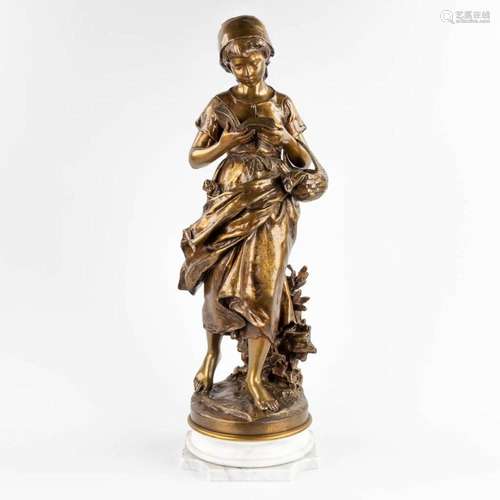 Mathurin MOREAU (1822-1912) 'La Lisseuse' patinated ...