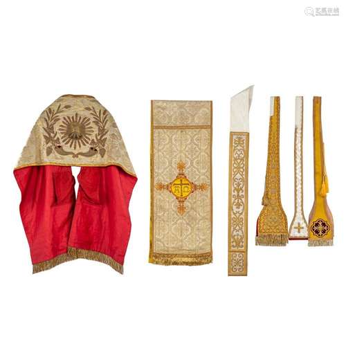 Lithurgical vestments 'Humeral veil, Banner and stola...