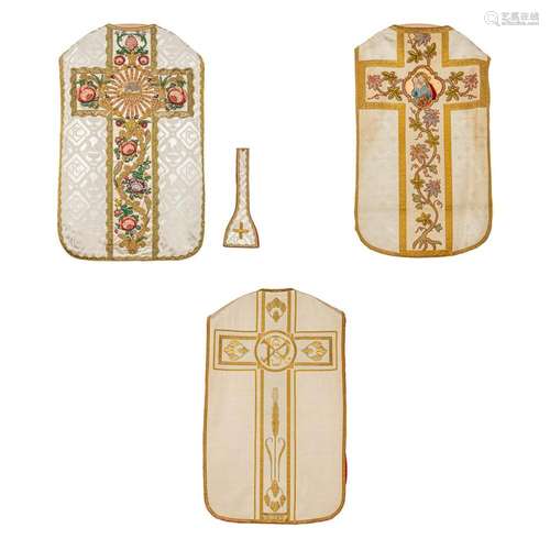 Lithurgical vestments 'Three Roman Chasubles and a manip...