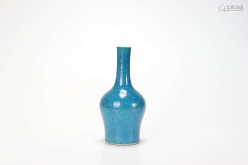 Vase à glaçure bleue