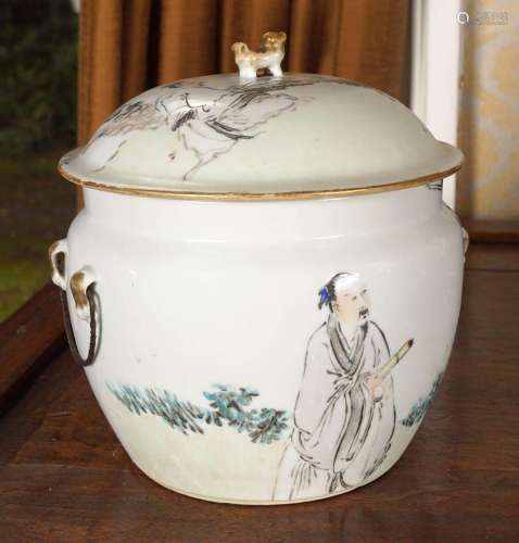 CHINESE QING PORCELAIN JAR & COVER