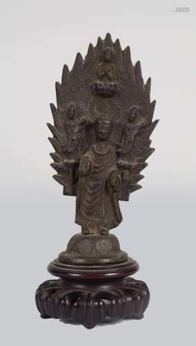 CHINESE ARCHAIC BRONZE FITURE OF STANDING BUDDHA