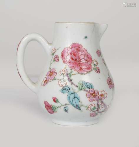 CHINESE QING FAMILLE ROSE JUG