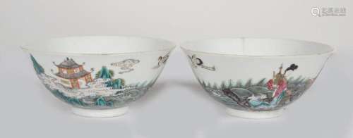 PAIR CHINESE QING FAMILLE ROSE BOWLS