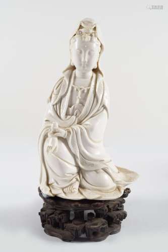 CHINESE QING BLANC DE CHINE GUANYIN