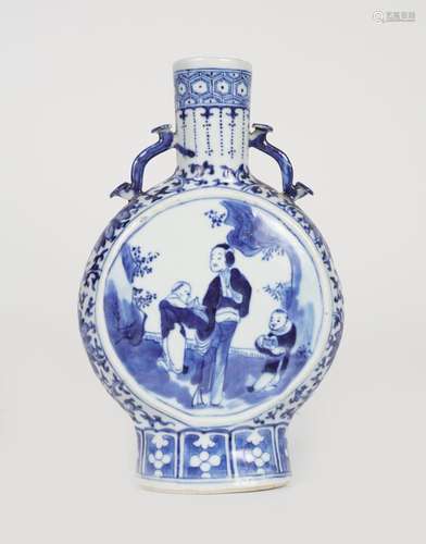 CHINESE QING BLUE & WHITE VASE