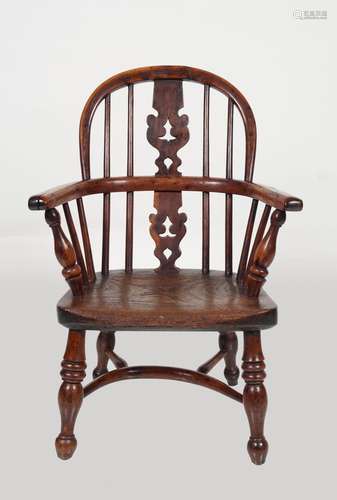 19TH-CENTURY YEWWOOD CHILD'S WINDSOR CHAIR