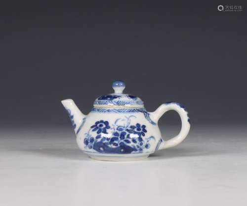 China, small blue and white porcelain teapot and cover, 18th...