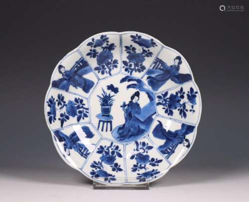 China, blue and white lobed saucer, Kangxi period (1662-1722...