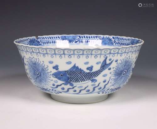 China, blue and white porcelain bowl, late Qing dynasty (164...