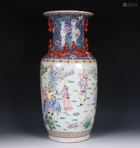 China, famille rose porcelain vase, modern,