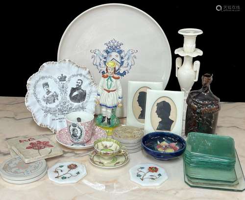 Group of decorative pottery and porcelainto include a Moorcr...