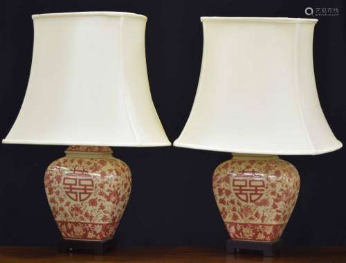 Pair of Chinese porcelain table lamps, 16 high including fit...