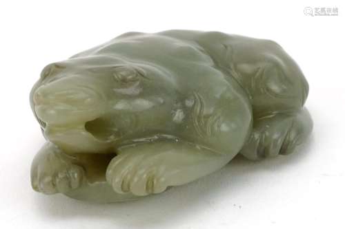 Chinese celadon green jade carving of a toad, 7cm wide : For...