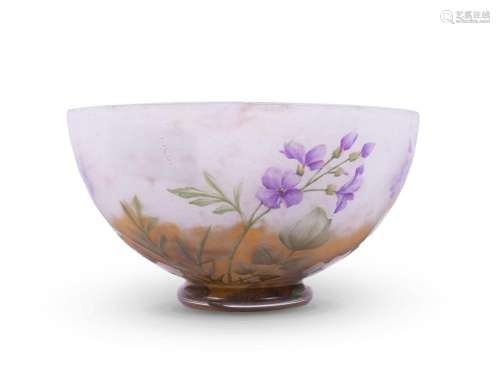 Bowl with violets, Daum Nancy ca. 1900