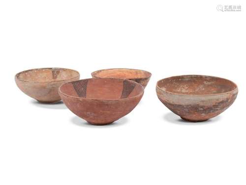 4 small bowls with cross decoration, Indus civilisation, Nal...