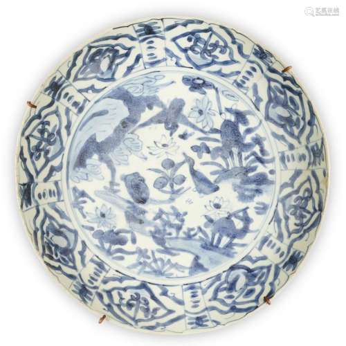 A large Chinese Zhangzhou (Swatow) blue and white 'duck' pla...