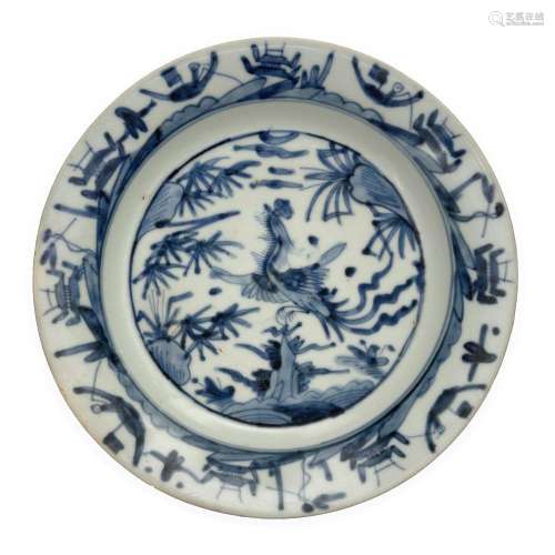A Chinese Zhangzhou (Swatow) blue and white 'phoenix' dish<b...