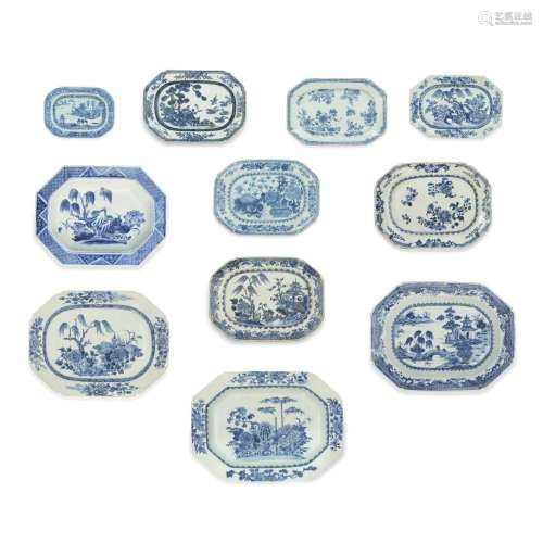 Eleven pieces of Chinese export blue and white porcelain<br ...