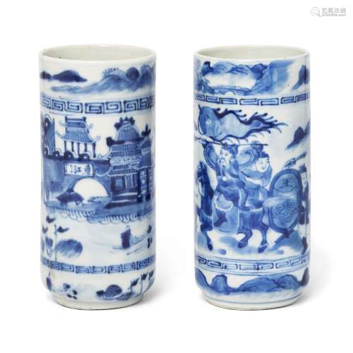 A pair of Chinese blue and white cylindrical vases<br />
<br...