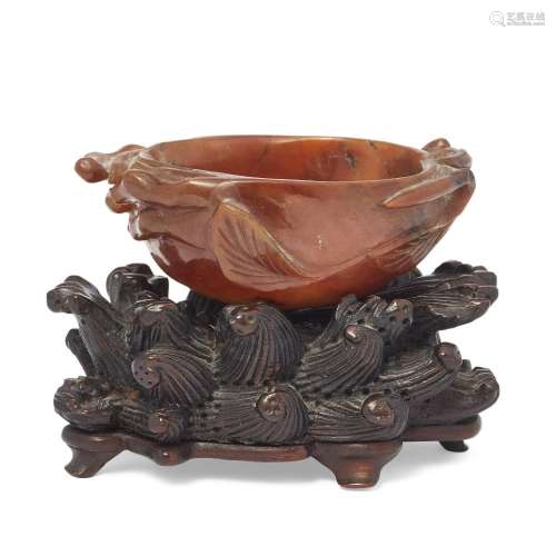 A Chinese agate 'finger citron' washer<br />
<br />
Qing dyn...