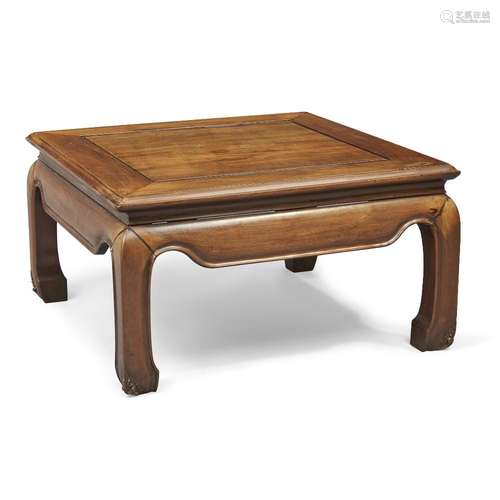 A Chinese Ming-style huanghuali low table, kang,<br />
<br /...