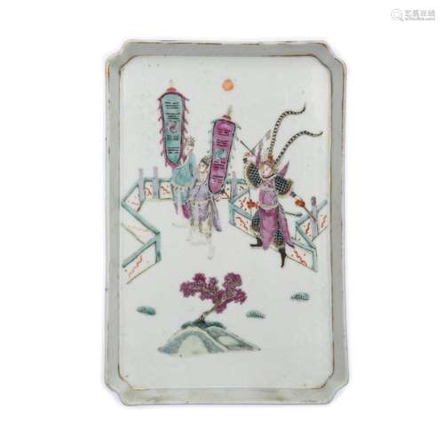 A Chinese famille rose rectangular tray<br />
<br />
Late Qi...