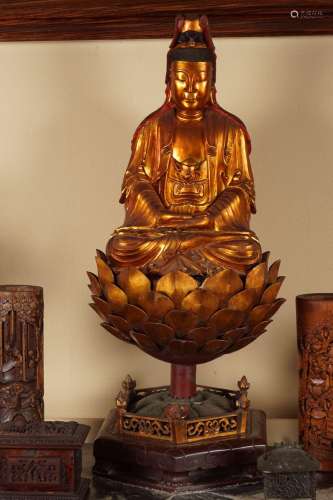 CHINESE CARVED GILTWOOD BUDDHA